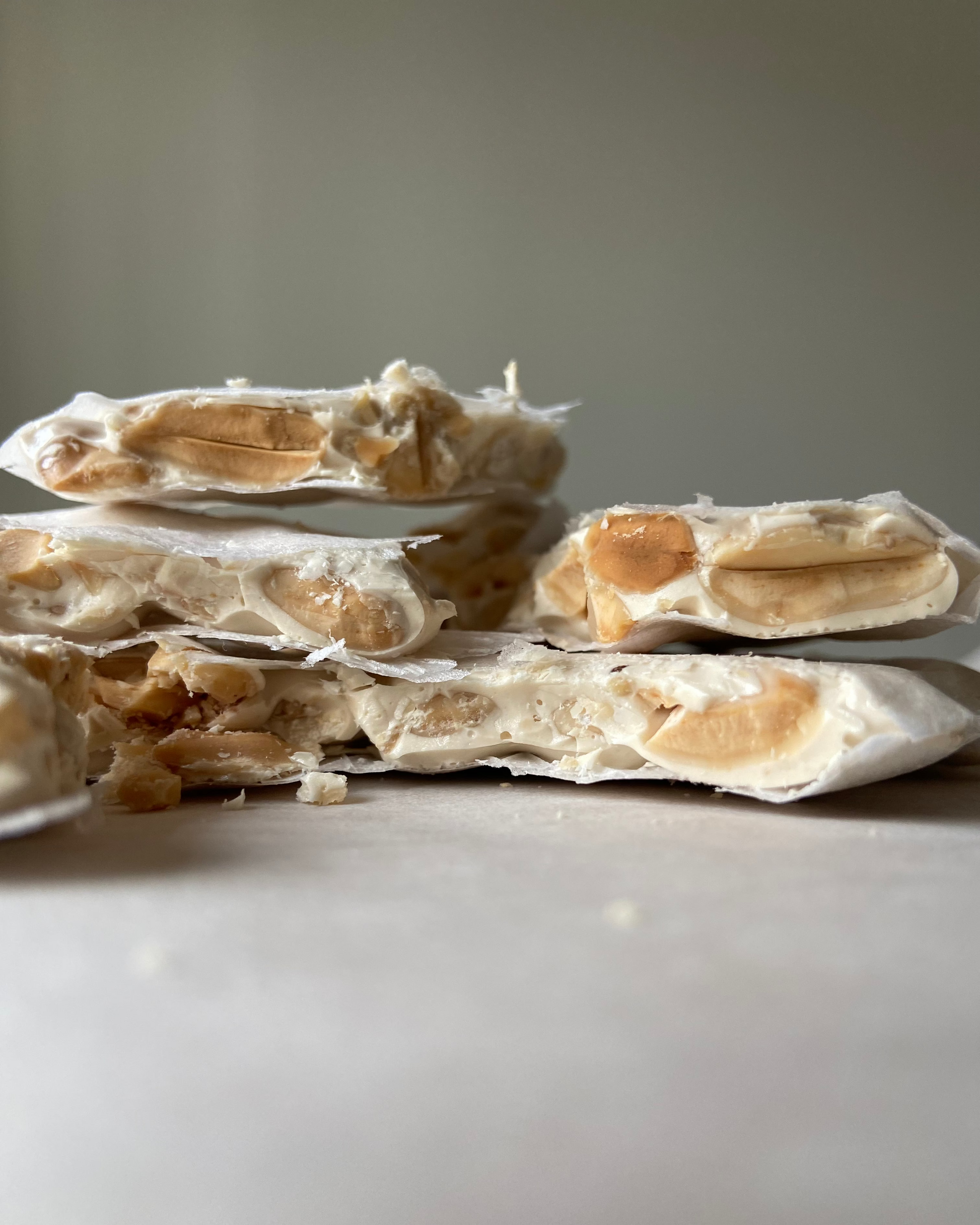 Torta de turrón de Alicante